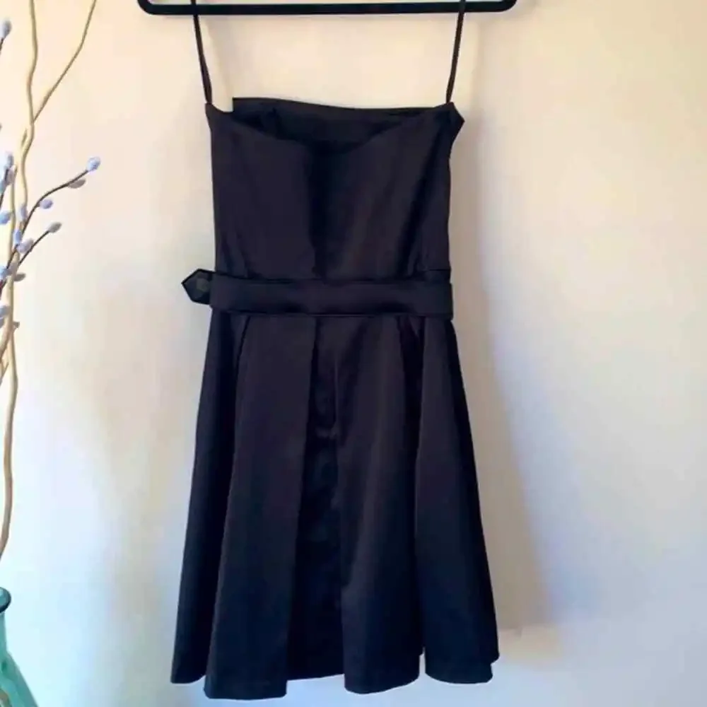WHITE HOUSE BLACK MARKET Formal Evening Dress A-Line Prom Wedding Black
